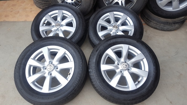 ขายล้อNISSAN ALMERA VL  พร้อมยาง 4 ล้อ