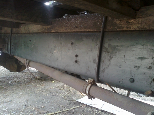 ขายด่วนถูกๆหกล้อ หัวเดิม ครัชซีเดิม เครื่องเดิมหน้ากากทอง ของห้างแท้ๆรถสวยเดิมๆ ยาว 7 เมตรครึ่ง พร้อมใช้งาน Hino FF177 KA เครื่อง EH700  ซื้อไปไม่ต้องทำอะไร ใช้งานได้เลย