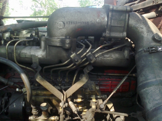 ขายด่วนถูกๆหกล้อ หัวเดิม ครัชซีเดิม เครื่องเดิมหน้ากากทอง ของห้างแท้ๆรถสวยเดิมๆ ยาว 7 เมตรครึ่ง พร้อมใช้งาน Hino FF177 KA เครื่อง EH700  ซื้อไปไม่ต้องทำอะไร ใช้งานได้เลย