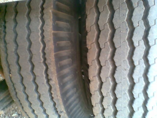 ขายรถดั๊มเกษตร 6 ล้อเล็ก ยี่ห้อ NISSAN พร้อมทะเบียน พร้อมโอน