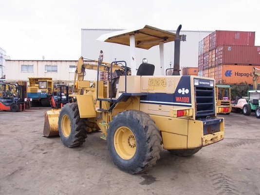 รถตักล้อยาง  WA100-1-34060  ชั่วโมงน้อย สภาพดี  อยู่ระหว่างการเดินทางเข้าไทย  โทร.081-373-0559