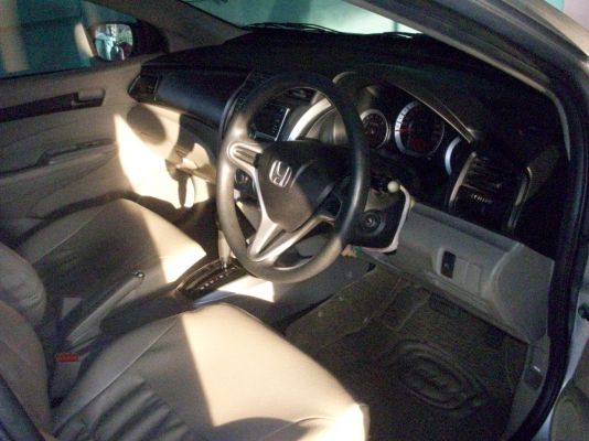 ขาย honda city ปี 2009 เกียร์ Auto รุ่น V-at เครื่อง 1500 i-vtec รถบ้านสภาพเดิมๆ หมดจด ไม่ค่อยได้ใช้เลย วิ่งแค่ 8 หมื่นกว่าโล ขาย 400,000 บาท สนใจโทรมาเลยครับ 081-2996485 แคท ราคาต่อรองได้ครับ ขาย honda city ปี 2009 เกียร์ Auto รุ่น V-at เครื่อง 1500 i-vtec รถบ้านสภาพเดิมๆ หมดจด ไม่ค่อยได้ใช้เลย วิ่งแค่ 8 หมื่นกว่าโล ขาย 400,000 บาท สนใจโทรมาเลยครับ 081-2996485 แคท ราคาต่อรองได้ครับ