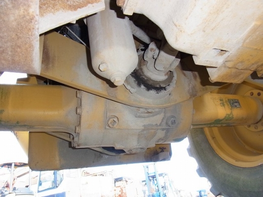 รถตักล้อยาง  WA100-1-34060  ชั่วโมงน้อย  ซีเรียลสูงมาก  กำลังเดินทางเข้าไทย  โทร.081-373-0059