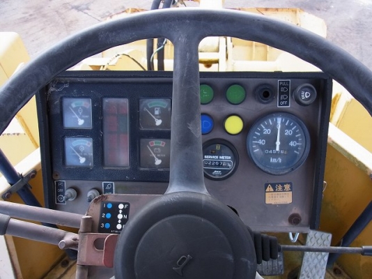 รถตักล้อยาง  WA100-1-34060  ชั่วโมงน้อย  ซีเรียลสูงมาก  กำลังเดินทางเข้าไทย  โทร.081-373-0059