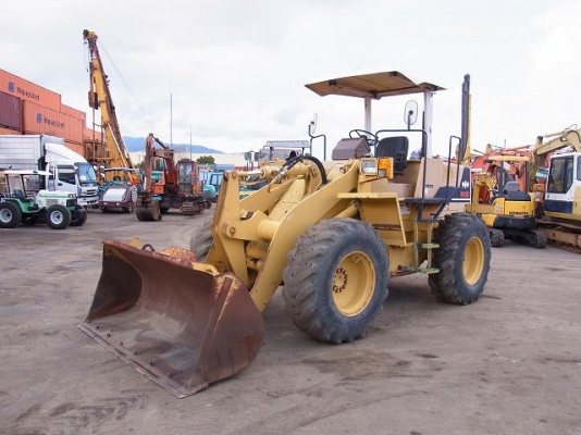 รถตักล้อยาง  WA100-1-34060  ชั่วโมงน้อย  ซีเรียลสูงมาก  กำลังเดินทางเข้าไทย  โทร.081-373-0059