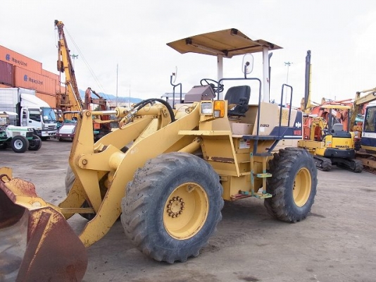 รถตักล้อยาง  WA100-1-34060  ชั่วโมงน้อย  ซีเรียลสูงมาก  กำลังเดินทางเข้าไทย  โทร.081-373-0059