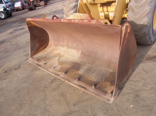 รถตักล้อยาง  WA100-1-34060  ชั่วโมงน้อย  ซีเรียลสูงมาก  กำลังเดินทางเข้าไทย  โทร.081-373-0059