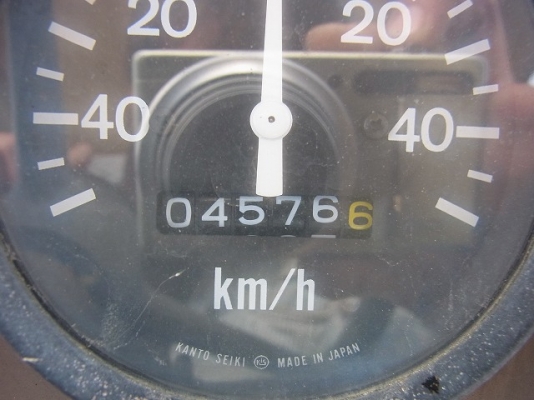 รถตักล้อยาง  WA100-1-34060  ชั่วโมงน้อย  ซีเรียลสูงมาก  กำลังเดินทางเข้าไทย  โทร.081-373-0059