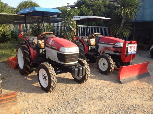 ขายรถไถยันมาร์ เก็บสภาพแล้ว รับประกันศูนย์ยันม่าร์