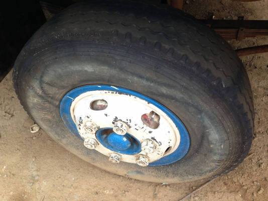 HINO FD 168 HP EH700 หกล้อดั๊มพ์ กระบะดั๊มพ์เหล็ก 6 ตันยาว 3.60 เมตรพื้นกับฝาข้างไม่มีผุสภาพดี เครื่องแน่นดี ภายในเก๋งคอนโซลครบพร้อม พวงมาลัยเพาเวอร์ ช่วงล่างใหญ่ยาง 8.25 ขอบ 16 สภาพดีพร้อมใช้งาน เอกสารทะเบียนภาษีครบพร้อมโอน ราคาต่อรองได้ครับ HINO FD 168 HP EH700 หกล้อดั๊มพ์ กระบะดั๊มพ์เหล็ก 6 ตันยาว 3.60 เมตรพื้นกับฝาข้างไม่มีผุสภาพดี เครื่องแน่นดี ภายในเก๋งคอนโซลครบพร้อม พวงมาลัยเพาเวอร์ ช่วงล่างใหญ่ยาง 8.25 ขอบ 16 สภาพดีพร้อมใช้งาน เอกสารทะเบียนภาษีครบพร้อมโอน ราคาต่อรองได้ครับ