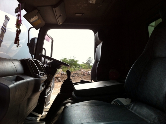 HINO MEGA Serie 500 - 380 HP EURO2 ปลายปี 51 รถพ่วงแม่+ลูก กระบะดั๊มพ์เหล็ก 12 ตันของสามมิตรลอนเฉียงสภาพอย่างสวยทั้งแม่ทั้งลูก ลูก 3 คานดั๊มพ์ความยาว 6.50 เมตร เครื่องดี ภายในเก๋งสวยครบ เครื่องเสียง แอร์ พ.เพาเวอร์ ก.ไฟฟ้า เบรคทริ๊ปฟี้ครบครัน ช่วงล่างแน่น HINO MEGA Serie 500 - 380 HP EURO2 ปลายปี 51 รถพ่วงแม่+ลูก กระบะดั๊มพ์เหล็ก 12 ตันของสามมิตรลอนเฉียงสภาพอย่างสวยทั้งแม่ทั้งลูก ลูก 3 คานดั๊มพ์ความยาว 6.50 เมตร เครื่องดี ภายในเก๋งสวยครบ เครื่องเสียง แอร์ พ.เพาเวอร์ ก.ไฟฟ้า เบรคทริ๊ปฟี้ครบครัน ช่วงล่างแน่น