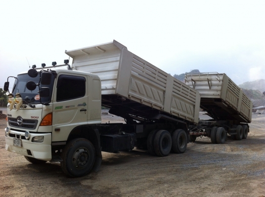 HINO MEGA Serie 500 - 380 HP EURO2 ปลายปี 51 รถพ่วงแม่+ลูก กระบะดั๊มพ์เหล็ก 12 ตันของสามมิตรลอนเฉียงสภาพอย่างสวยทั้งแม่ทั้งลูก ลูก 3 คานดั๊มพ์ความยาว 6.50 เมตร เครื่องดี ภายในเก๋งสวยครบ เครื่องเสียง แอร์ พ.เพาเวอร์ ก.ไฟฟ้า เบรคทริ๊ปฟี้ครบครัน ช่วงล่างแน่น HINO MEGA Serie 500 - 380 HP EURO2 ปลายปี 51 รถพ่วงแม่+ลูก กระบะดั๊มพ์เหล็ก 12 ตันของสามมิตรลอนเฉียงสภาพอย่างสวยทั้งแม่ทั้งลูก ลูก 3 คานดั๊มพ์ความยาว 6.50 เมตร เครื่องดี ภายในเก๋งสวยครบ เครื่องเสียง แอร์ พ.เพาเวอร์ ก.ไฟฟ้า เบรคทริ๊ปฟี้ครบครัน ช่วงล่างแน่น