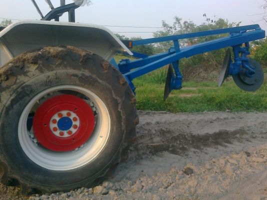 ขายรถไถ FORD6600 T5 แท้เต็มตัว ขายรถไถ FORD6600 T5 แท้เต็มตัว