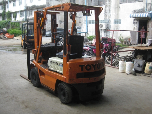 ขายรถยกFORKLIFT TOYOTA 4FGL18 E.4Pพร้อมใช้งาน ขายรถยกFORKLIFT TOYOTA 4FGL18 E.4Pพร้อมใช้งาน