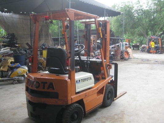 ขายรถยกFORKLIFT TOYOTA 4FGL18 E.4Pพร้อมใช้งาน ขายรถยกFORKLIFT TOYOTA 4FGL18 E.4Pพร้อมใช้งาน