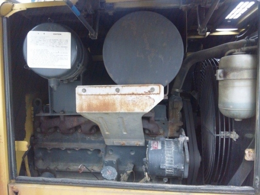 รถตักล้อยาง  WA100-3-51675  มีตู้เก๋ง เครื่อง 6 สูบ กำลังเดินทางเข้าไทย  โทร.081-373-0559