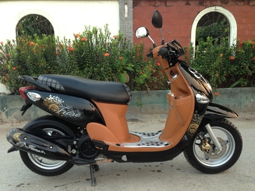 ขายfiore สีดำน้ำตาลปี2554 ขายfiore สีดำน้ำตาลปี2554