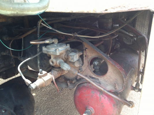 ISUZU ROCKY FVM 175 HP 6BG1 รถหางปลาสิบล้อเพลาเดียว สภาพสวยดีพร้อมใช้งาน มีหางไฮดรอลิกส์ขึ้นรถเกี่ยวให้พร้อม เครื่องแห้งแรงดีมากครับ ภายในเก๋งสวยอุปกรณ์ภายในครบครัน พวงมาลัยเพาเวอร์ เบรคทริ๊ปฟี้ ช่วงล่างใหญ่คัชซีดี ยางสภาพดี 10 เส้นประมาณ 70\% พร้อมลากพร้อ ISUZU ROCKY FVM 175 HP 6BG1 รถหางปลาสิบล้อเพลาเดียว สภาพสวยดีพร้อมใช้งาน มีหางไฮดรอลิกส์ขึ้นรถเกี่ยวให้พร้อม เครื่องแห้งแรงดีมากครับ ภายในเก๋งสวยอุปกรณ์ภายในครบครัน พวงมาลัยเพาเวอร์ เบรคทริ๊ปฟี้ ช่วงล่างใหญ่คัชซีดี ยางสภาพดี 10 เส้นประมาณ 70\% พร้อมลากพร้อ