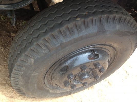 ISUZU ROCKY FVM 175 HP 6BG1 รถหางปลาสิบล้อเพลาเดียว สภาพสวยดีพร้อมใช้งาน มีหางไฮดรอลิกส์ขึ้นรถเกี่ยวให้พร้อม เครื่องแห้งแรงดีมากครับ ภายในเก๋งสวยอุปกรณ์ภายในครบครัน พวงมาลัยเพาเวอร์ เบรคทริ๊ปฟี้ ช่วงล่างใหญ่คัชซีดี ยางสภาพดี 10 เส้นประมาณ 70\% พร้อมลากพร้อ ISUZU ROCKY FVM 175 HP 6BG1 รถหางปลาสิบล้อเพลาเดียว สภาพสวยดีพร้อมใช้งาน มีหางไฮดรอลิกส์ขึ้นรถเกี่ยวให้พร้อม เครื่องแห้งแรงดีมากครับ ภายในเก๋งสวยอุปกรณ์ภายในครบครัน พวงมาลัยเพาเวอร์ เบรคทริ๊ปฟี้ ช่วงล่างใหญ่คัชซีดี ยางสภาพดี 10 เส้นประมาณ 70\% พร้อมลากพร้อ