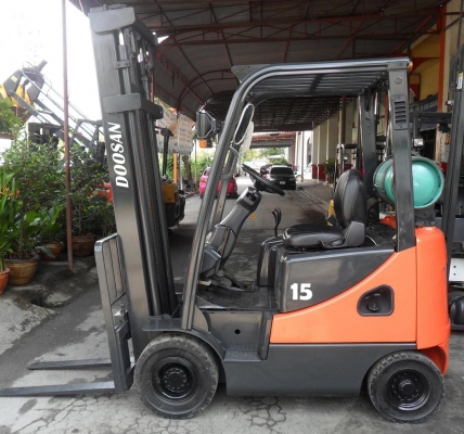 ขายด่วนDOOSAN G15S -5/FG1.5 ติดตั้งแก็ส