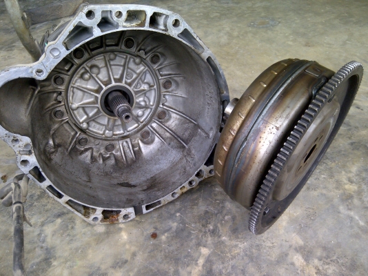 ขายเกียร์RB25    (084-3576081)