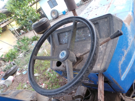 FORD NEWHOLLAND 80-66S มีหนังสือแจ้งจำหน่ายจากบริษัทค่ะ FORD NEWHOLLAND 80-66S มีหนังสือแจ้งจำหน่ายจากบริษัทค่ะ