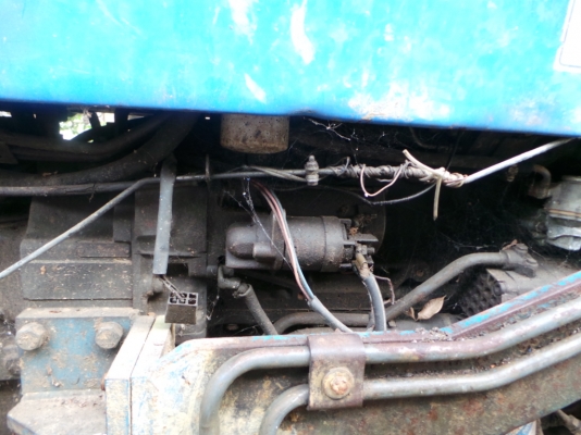 FORD NEWHOLLAND 80-66S มีหนังสือแจ้งจำหน่ายจากบริษัทค่ะ FORD NEWHOLLAND 80-66S มีหนังสือแจ้งจำหน่ายจากบริษัทค่ะ