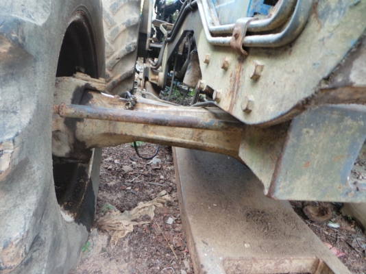 FORD NEWHOLLAND 80-66S มีหนังสือแจ้งจำหน่ายจากบริษัทค่ะ FORD NEWHOLLAND 80-66S มีหนังสือแจ้งจำหน่ายจากบริษัทค่ะ