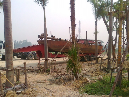 ขายด่วน..เรือดูดทราย HINO EF V8 เครื่อง ฮีโน่ 550 แรงม้า สภาพสวย พร้อมใช้งาน .