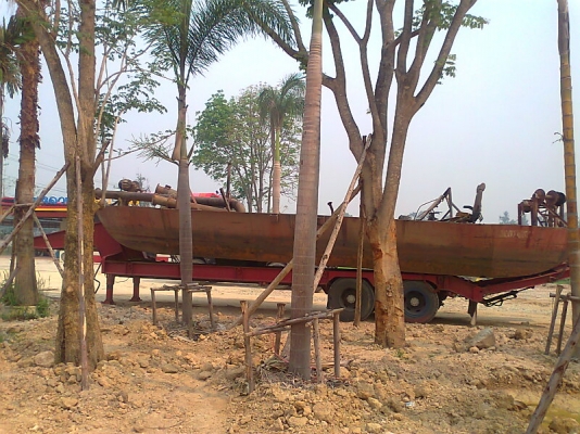 ขายด่วน..เรือดูดทราย HINO EF V8 เครื่อง ฮีโน่ 550 แรงม้า สภาพสวย พร้อมใช้งาน .