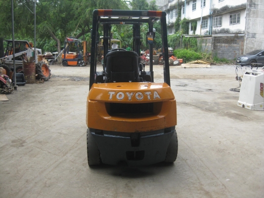 ขายรถยกFORKLIFT TOYOTA 7FGL25 E.5K 2.5TONพร้อมใช้งาน ขายรถยกFORKLIFT TOYOTA 7FGL25 E.5K 2.5TONพร้อมใช้งาน