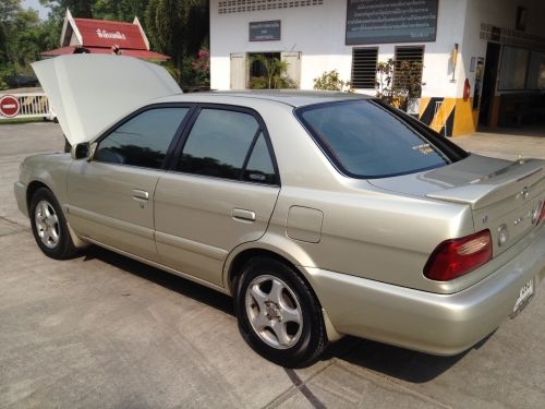 ขาย หยดน้ำ 1.5 G ตัว TOP AIRBAG  ปี02