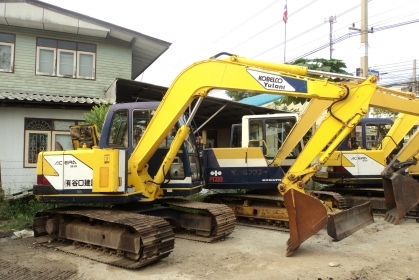 ข ายด่วนรถแบคโฮ KOBELCO  CAT  HITACHI  KOMATSU  ขนาด 60  100 120  200