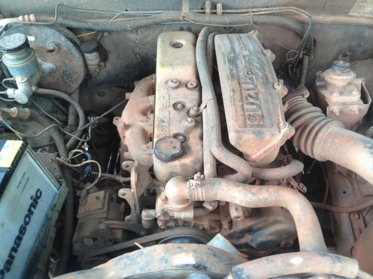 ISUZU TFR มังกรทอง SPARK EX 2.5 MT ปี 35 เครื่อง 90 HP ไดเรคอินเจคชั่น รถบ้านสภาพดีพร้อมใช้งาน เครื่องแห้งแรงดีไม่มีเยิ้มไม่มีดัน ภายในเก๋งคอนโซลครบพร้อม กระบะมีผุบ้างเล็กน้อย ช่วงล่างคัชซีดี เอกสารเล่มทะเบียนครบ ราคาต่อรองได้ครับ