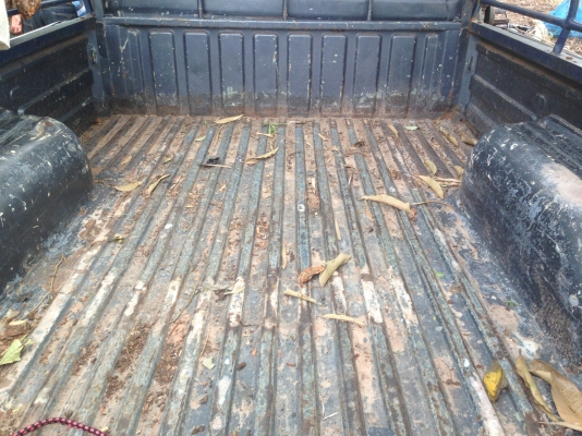 ISUZU TFR มังกรทอง SPARK EX 2.5 MT ปี 35 เครื่อง 90 HP ไดเรคอินเจคชั่น รถบ้านสภาพดีพร้อมใช้งาน เครื่องแห้งแรงดีไม่มีเยิ้มไม่มีดัน ภายในเก๋งคอนโซลครบพร้อม กระบะมีผุบ้างเล็กน้อย ช่วงล่างคัชซีดี เอกสารเล่มทะเบียนครบ ราคาต่อรองได้ครับ