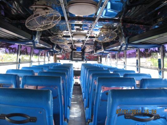 ขายด่วน รถบัส พัดลม ขายด่วน รถบัส พัดลม