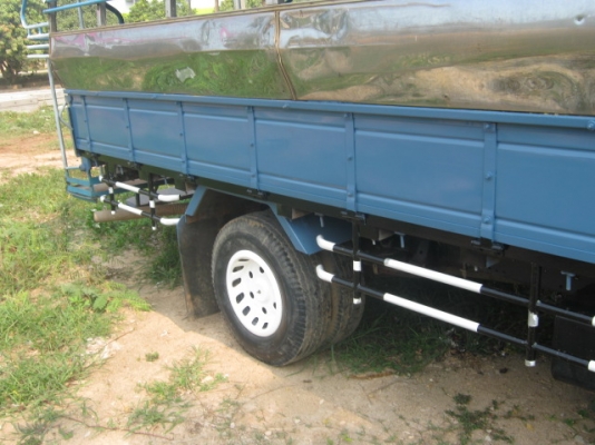 ขาย อีซูซุ NPR รถรับส่งนักเรียนคุณฉลองชัย0878515148