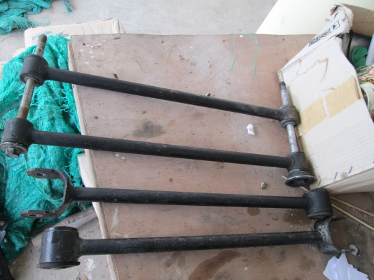 อะไหล่โตโยต้า AE หลายรายการ อะไหล่โตโยต้า AE หลายรายการ