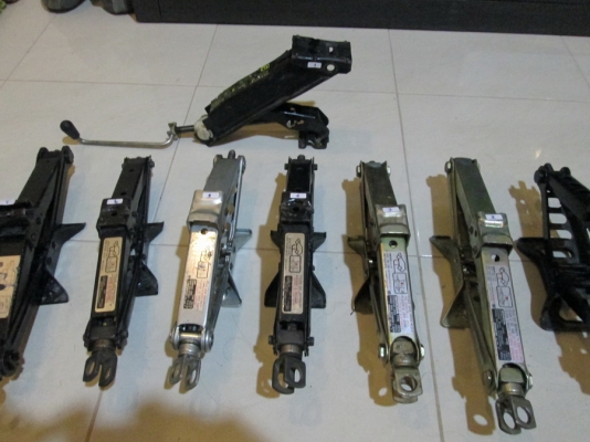 อะไหล่โตโยต้า AE หลายรายการ อะไหล่โตโยต้า AE หลายรายการ