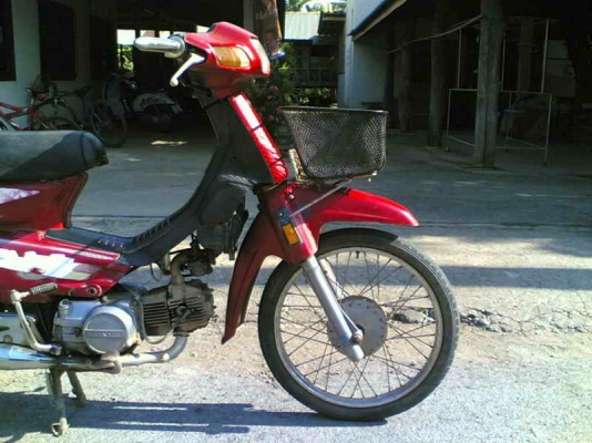 ขายดรีม C100 เล่มทะเบียนพร้อมชุดโอนเครื่องดีอะไหล่บางชิ้นต้องเก็บ7900 บาท