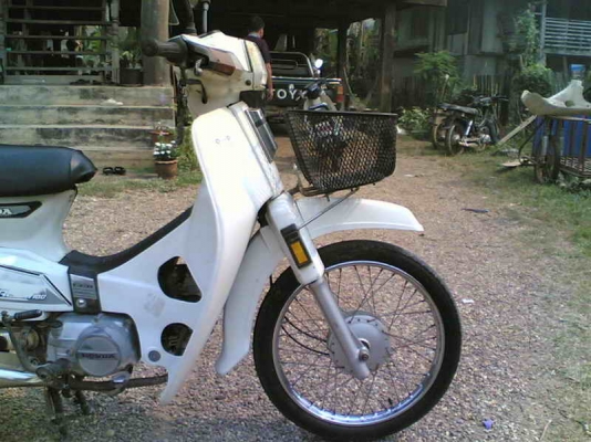 ขายดรีมคุรุสภาเล่มทะเบียนเต็มพร้อมชุดโอนเครื่องดีอะไหล่เดิมครบขาย 13500 บาท