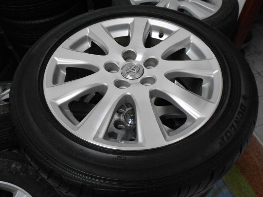 ขายล้อแม็ก Toyota Camry ขอบ 17 พร้อมยางปี 11/เทิร์นได้-ใส่ฟรีค่ะ
