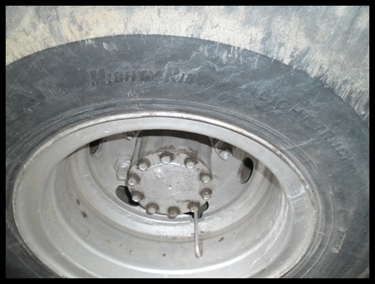 6 ล้อ FRR วางเครื่อง 120 แรง สภาพดี สวยๆ