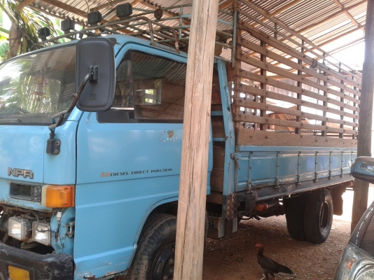 ขาย 6 ล้อ ISUZU NPR 110 (4BD1ฝาดำ) ยางดี 6 เส้น พร้อมโอน พร้อมใช้