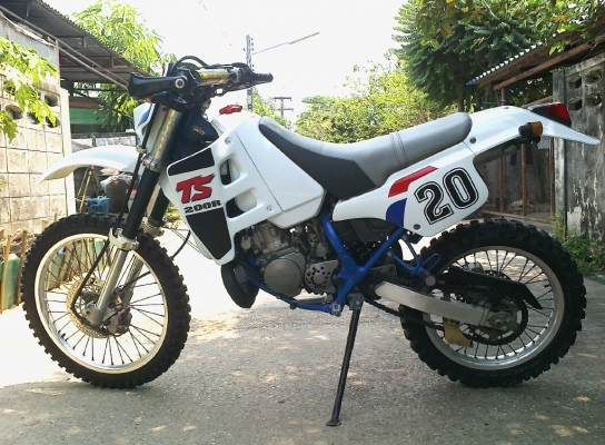 // SUZUKI TS 200R รถสวย ๆ เครื่องเยี่ยม ๆ พร้อมใช้งาน // // SUZUKI TS 200R รถสวย ๆ เครื่องเยี่ยม ๆ พร้อมใช้งาน //