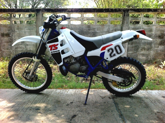 // SUZUKI TS 200R รถสวย ๆ เครื่องเยี่ยม ๆ พร้อมใช้งาน // // SUZUKI TS 200R รถสวย ๆ เครื่องเยี่ยม ๆ พร้อมใช้งาน //