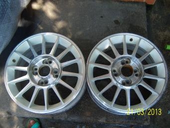 ขายแม็กซ์ ขอบ 15 4รู 100  มี 2วง