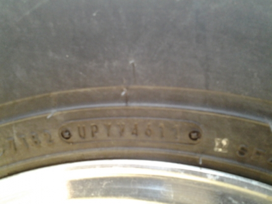 ขายล้อmax15 พร้อมยาง31นิ้ว ขายล้อmax15 พร้อมยาง31นิ้ว