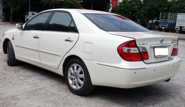 ต้องการขาย TOYOTA CAMRY VVTi AT 2.4Q ต้องการขาย TOYOTA CAMRY VVTi AT 2.4Q