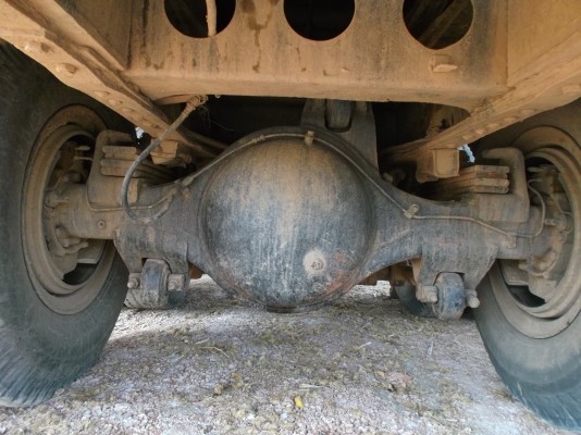 ขายด่วนรถสิบล้อหลงโบสองเผลาดรั้มเครื่อง6D16220แรงม้า